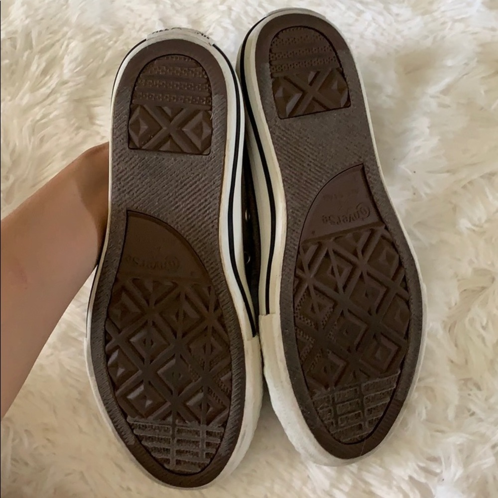 Converse - Picture 3 of 3